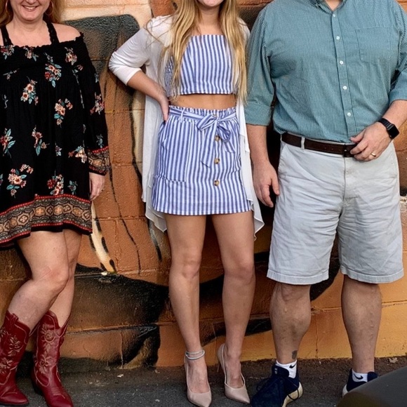 Two piece crop top and skirt combo - Picture 8 of 9